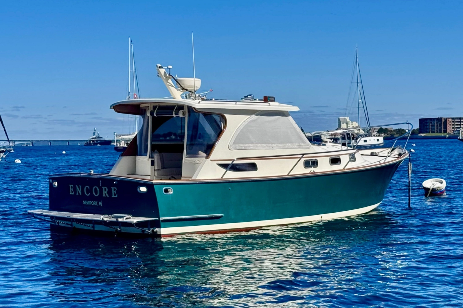 2007 Legacy Yachts 32