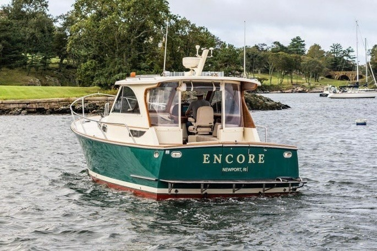 2007 Legacy Yachts 32