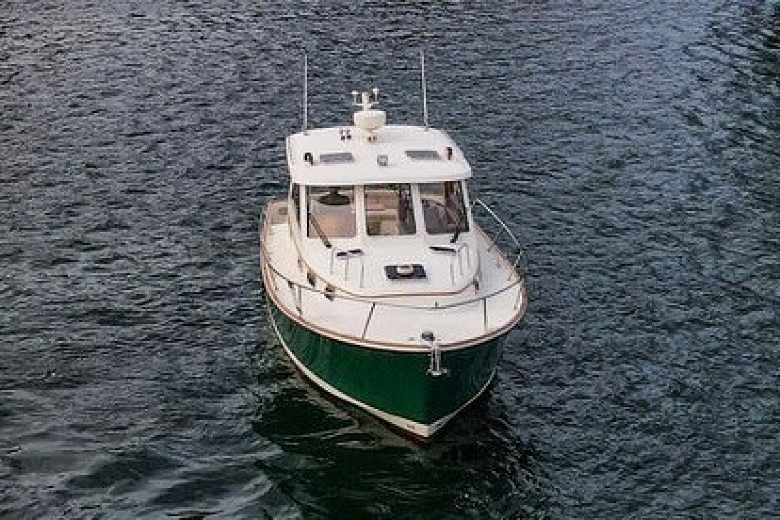 2007 Legacy Yachts 32