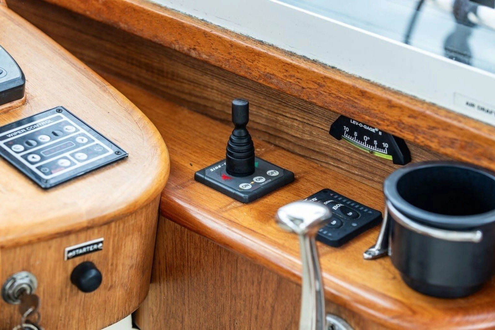 Encore 32ft Legacy Yachts Yacht For Sale