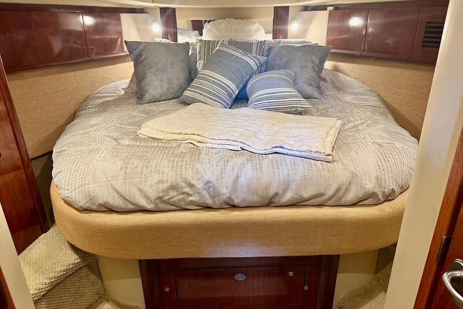 2005 Sea Ray 390 Sundancer
