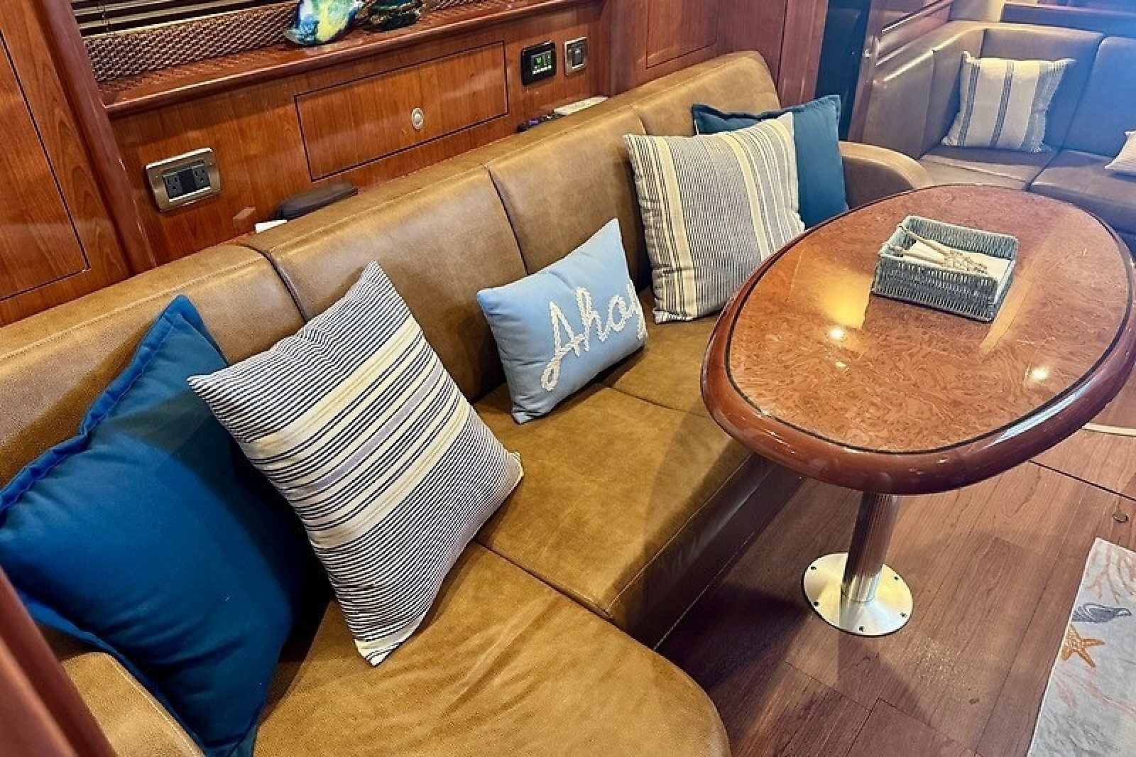 2005 Sea Ray 390 Sundancer