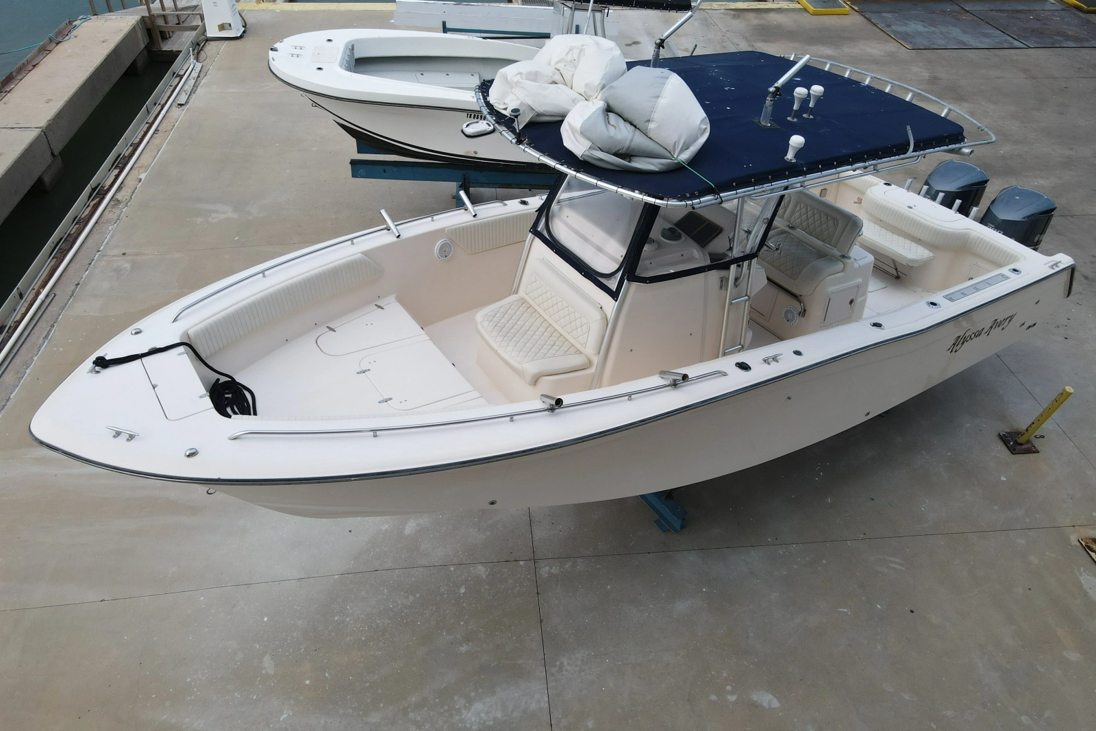 2004 Grady-White Bimini 306