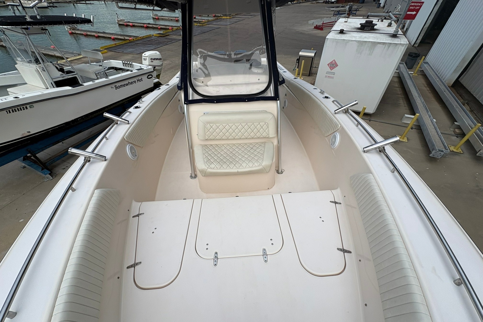 2004 Grady-White Bimini 306