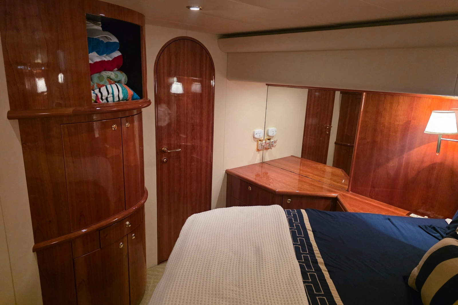2002 Neptunus 56 Flybridge