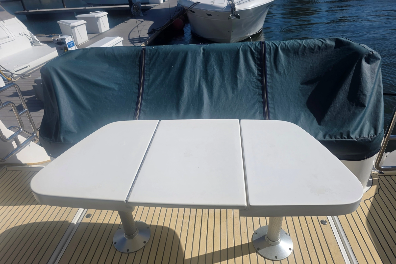 2002 Neptunus 56 Flybridge