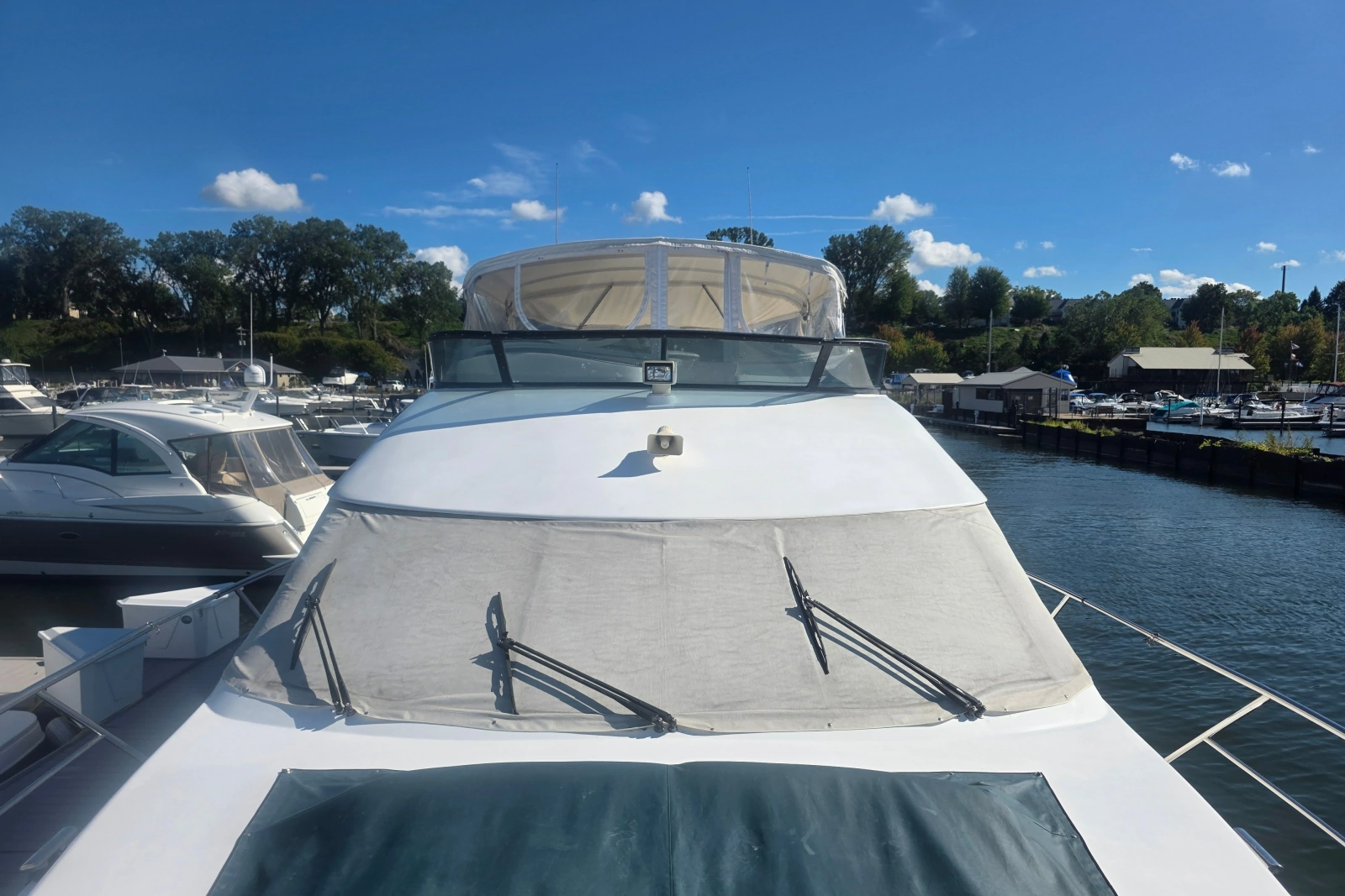 2002 Neptunus 56 Flybridge