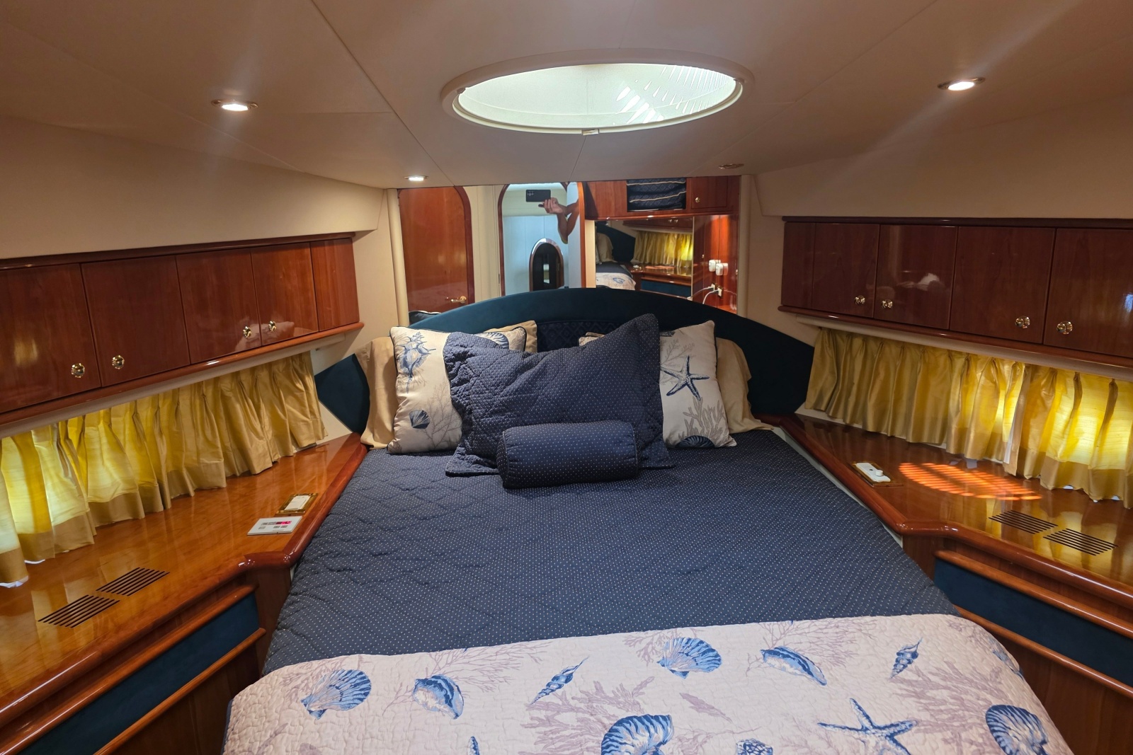 2002 Neptunus 56 Flybridge