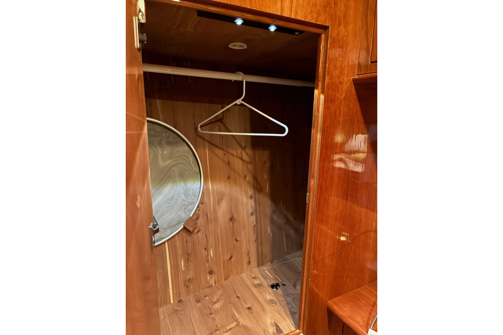 2002 Neptunus 56 Flybridge