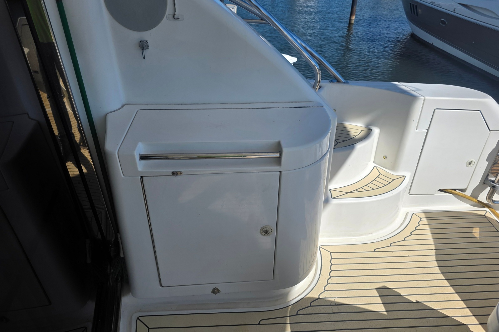 2002 Neptunus 56 Flybridge