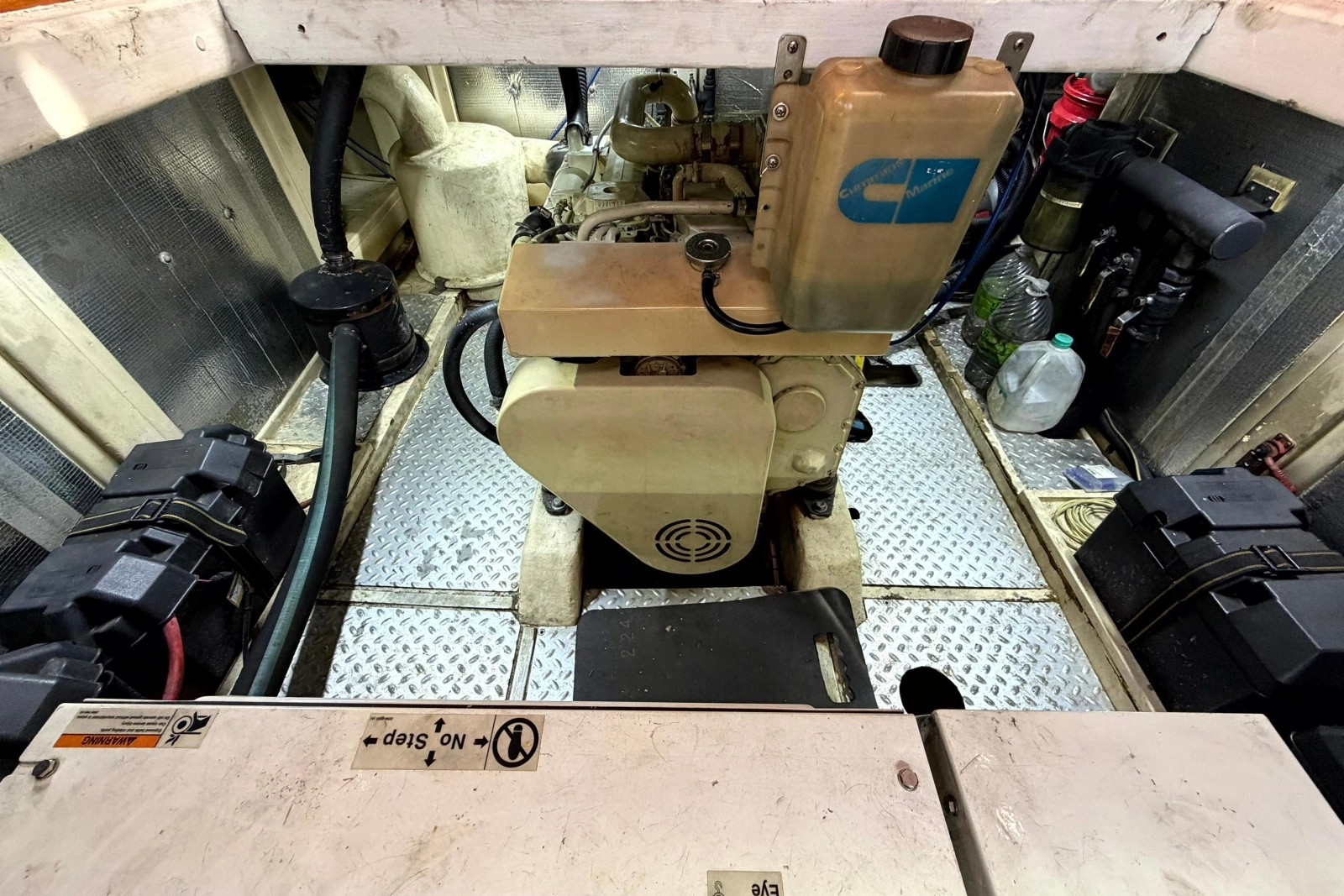 1998 Heritage East 36 Sundeck Trawler