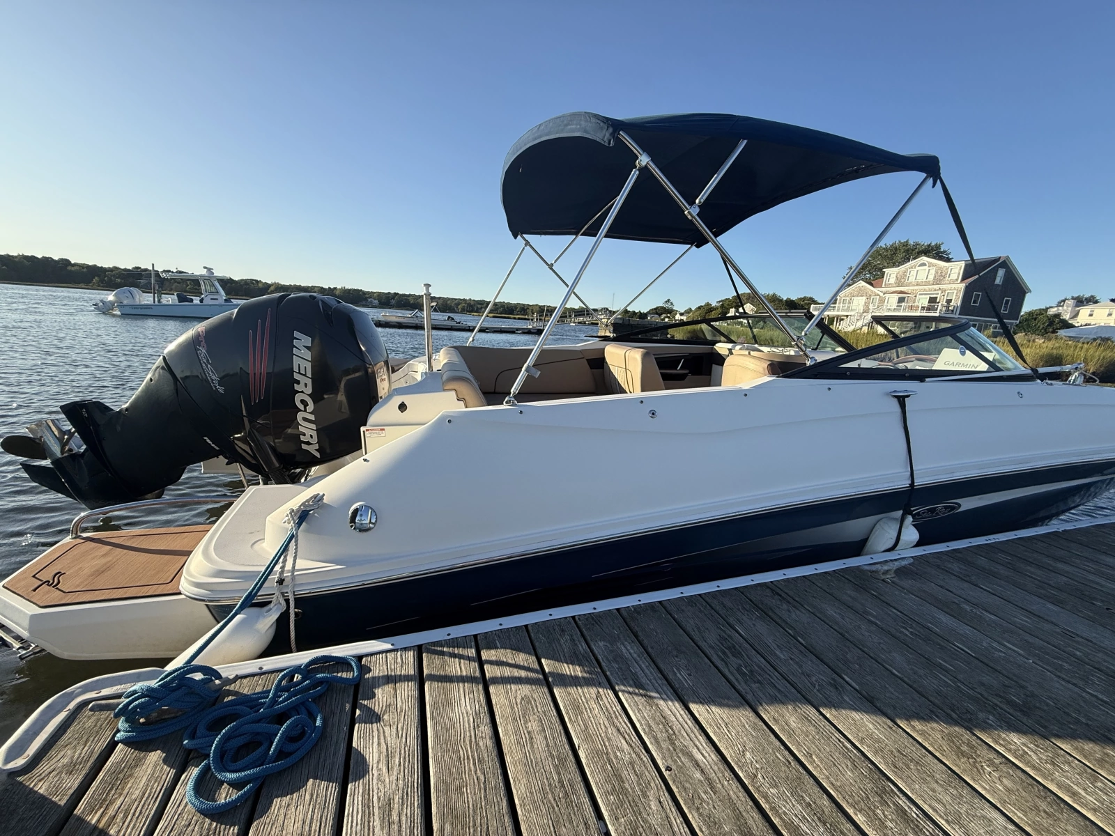 24ft Sea Ray Yacht For Sale