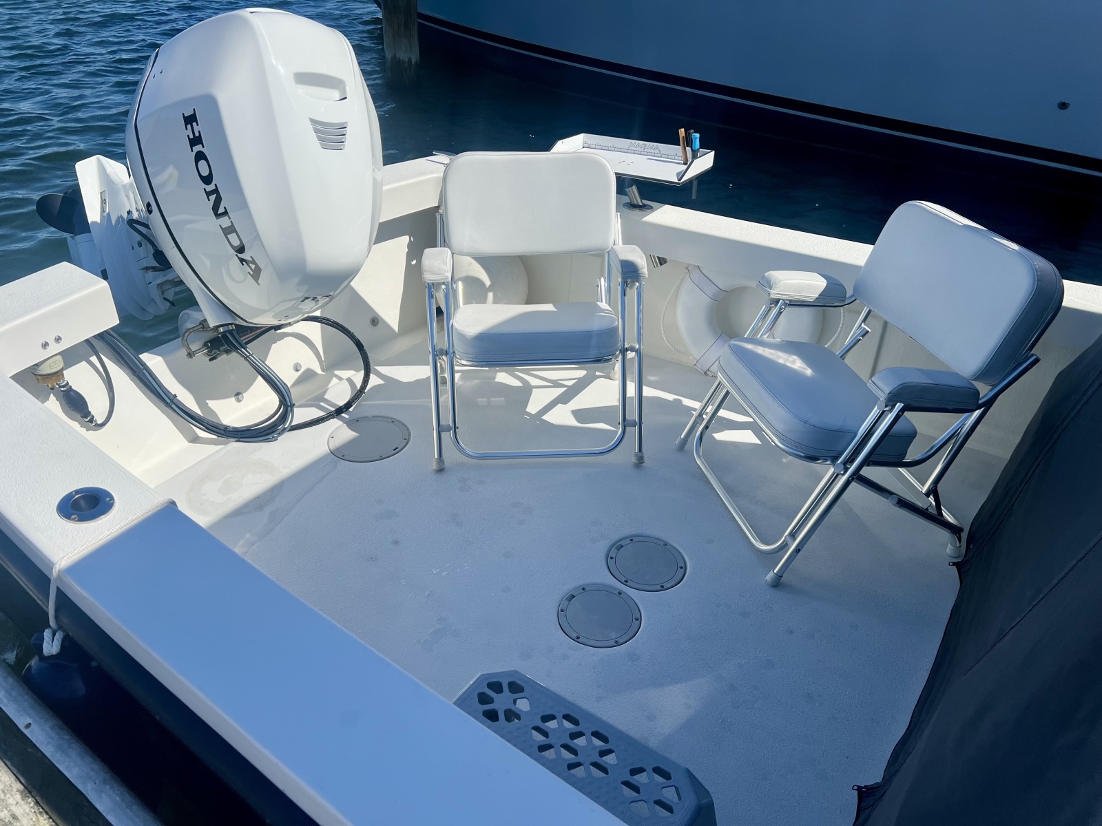 2022 Eastern 22 Sisu Hardtop
