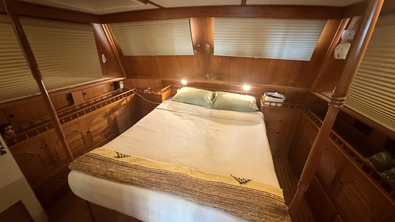 Albin 43