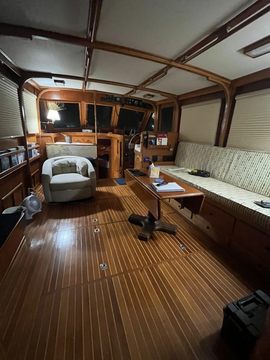 Albin 43