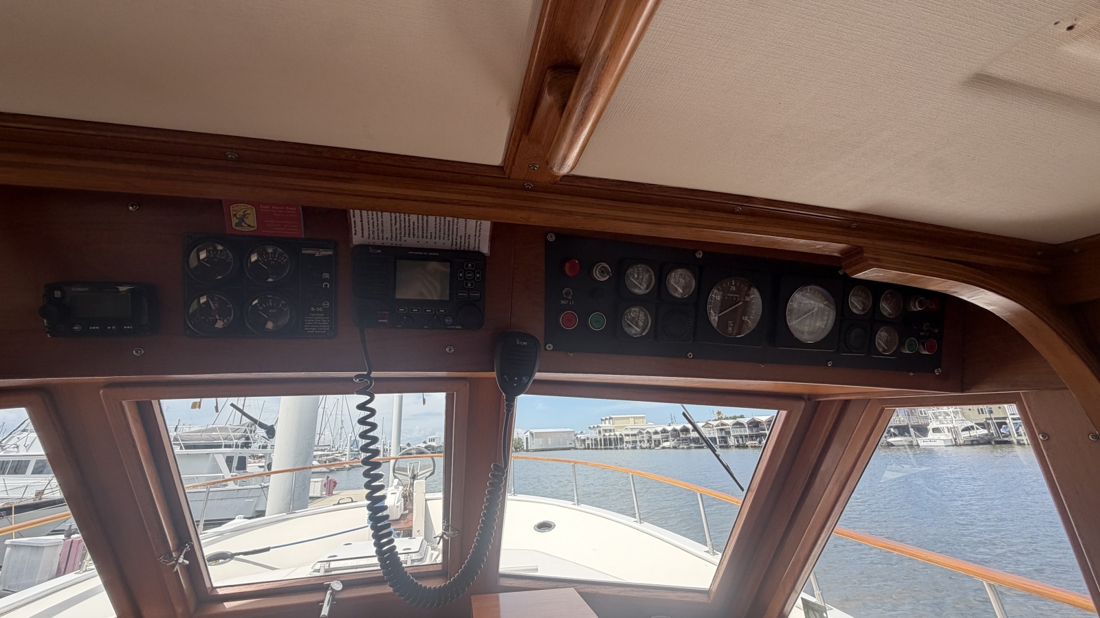 Albin 43