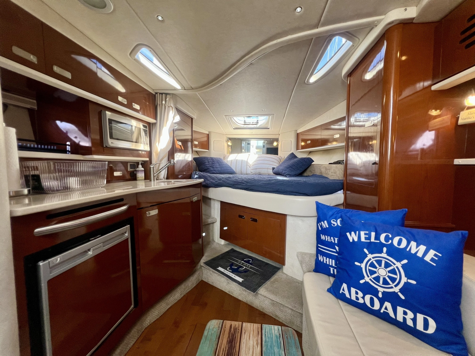 2010 Sea Ray 33 Sundancer