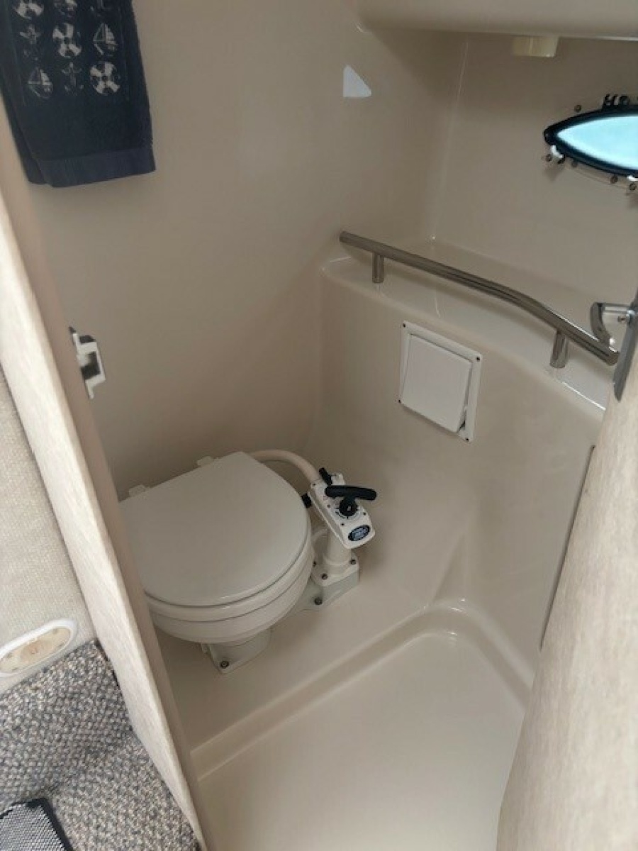 2000 Bayliner 3055 Ciera