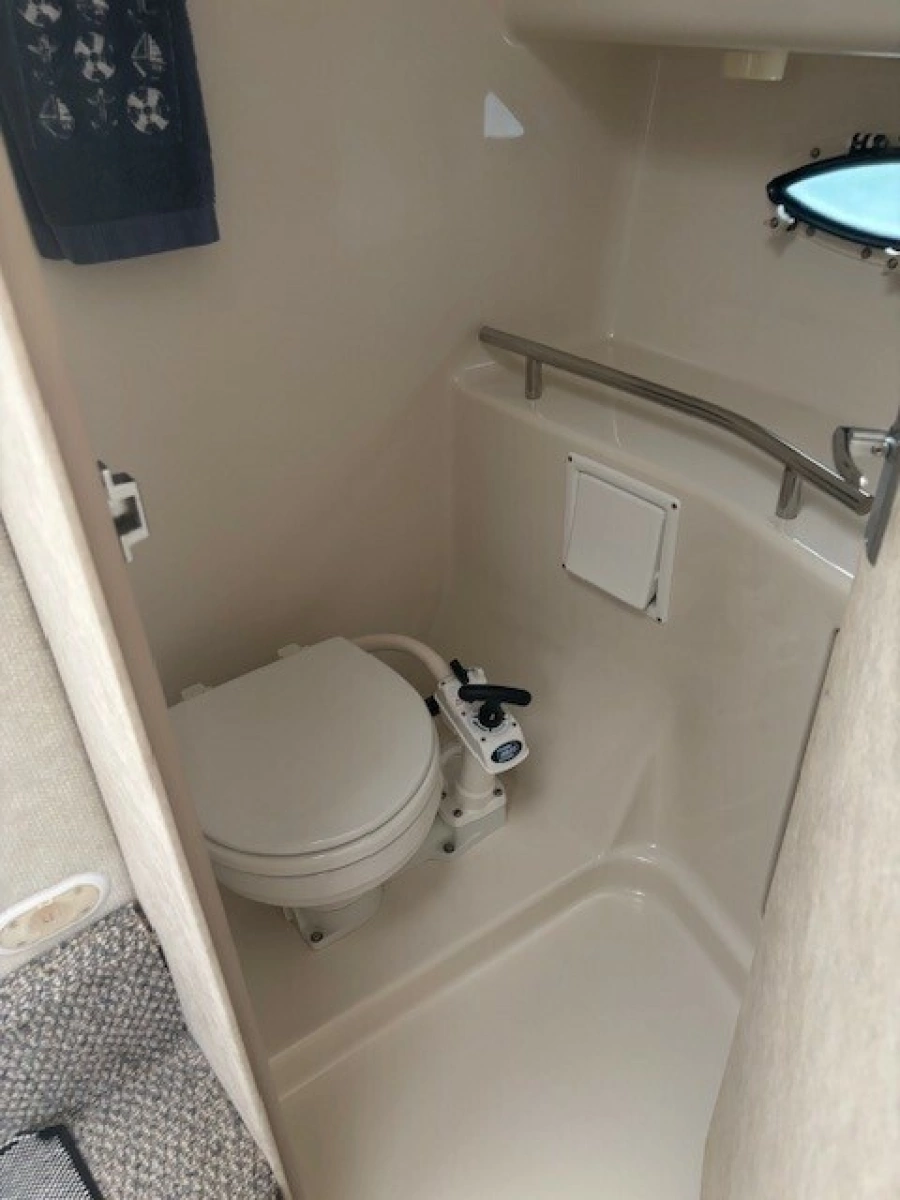2000 Bayliner 3055 Ciera