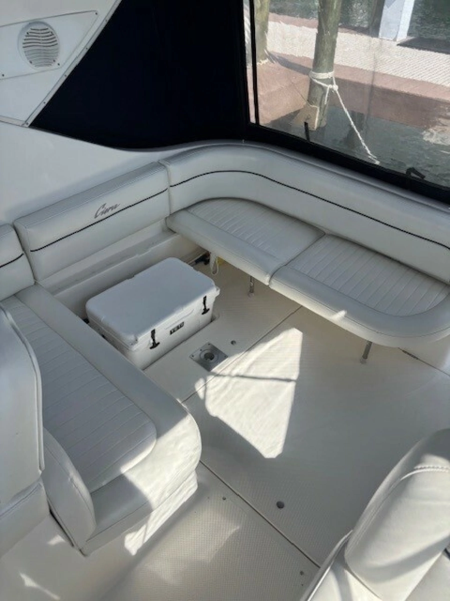 2000 Bayliner 3055 Ciera