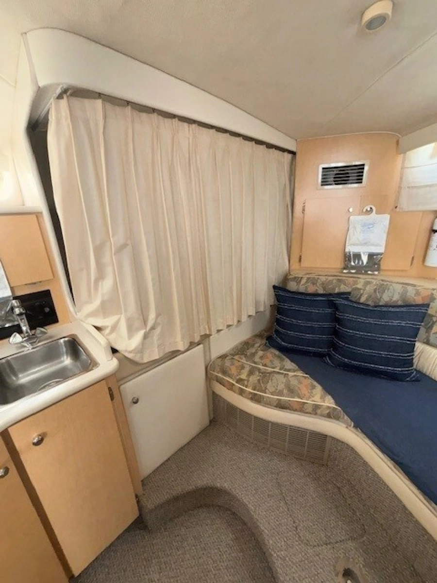 2000 Bayliner 3055 Ciera