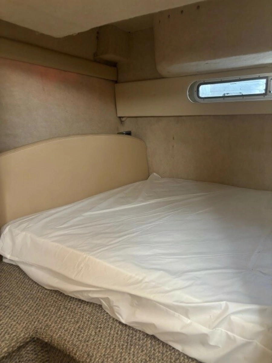 2000 Bayliner 3055 Ciera
