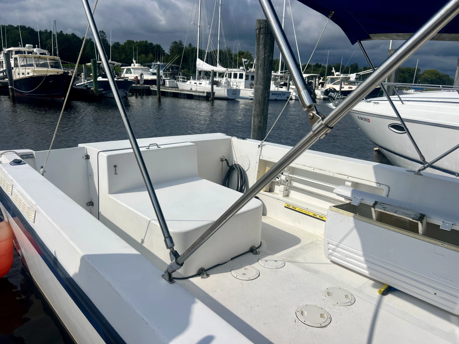 2001 Osprey Pilothouse 26 Fisherman / Canyon Runner