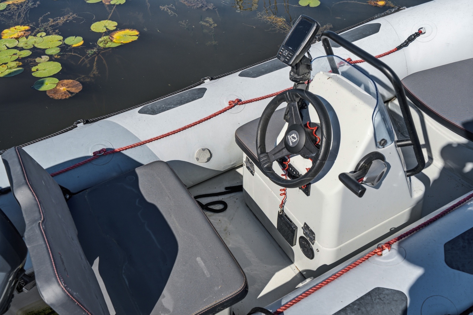 2014 Rinker 400 Express