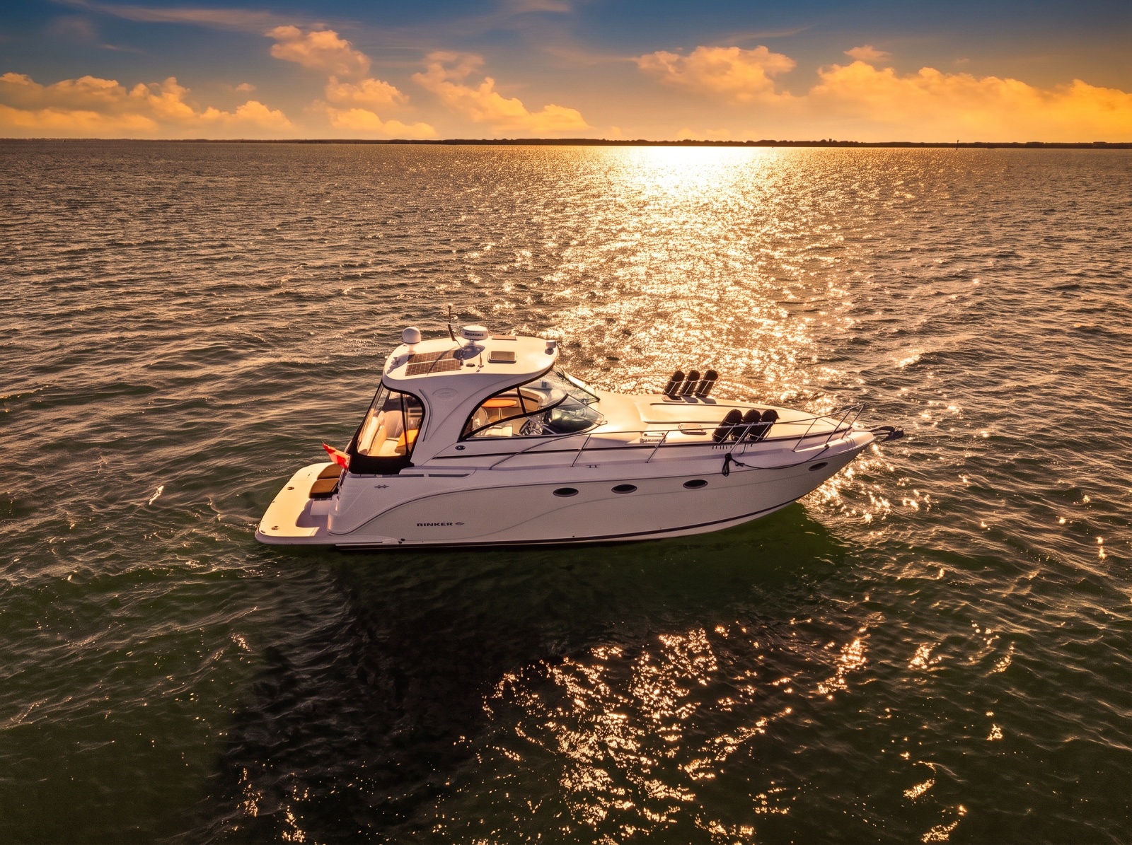 2014 Rinker 400 Express