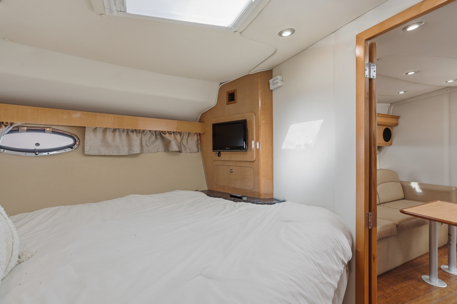 2014 Rinker 400 Express