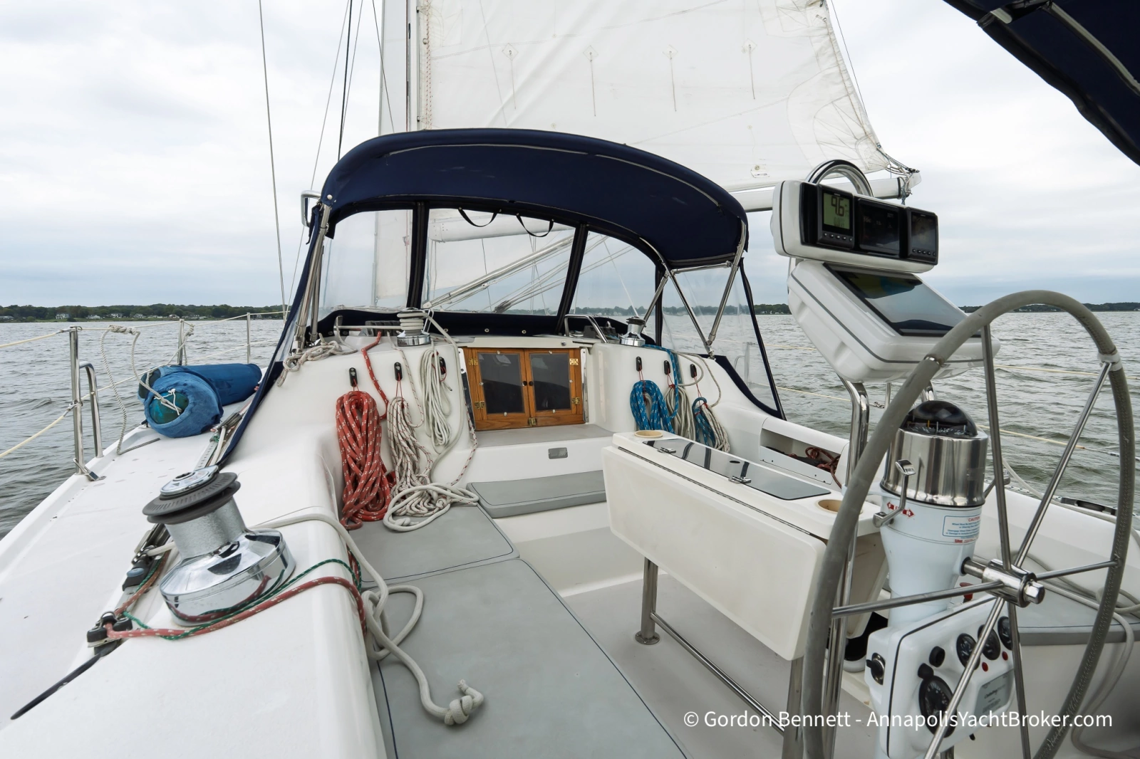 2003 Catalina 380