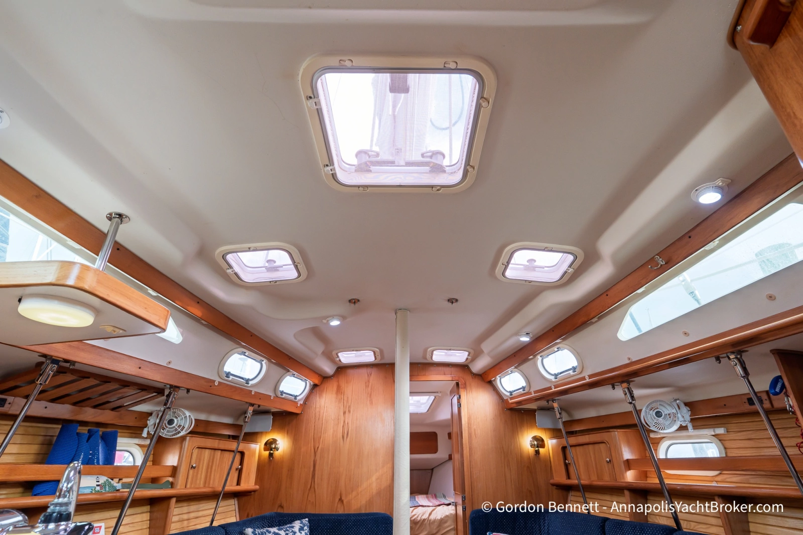 2003 Catalina 380