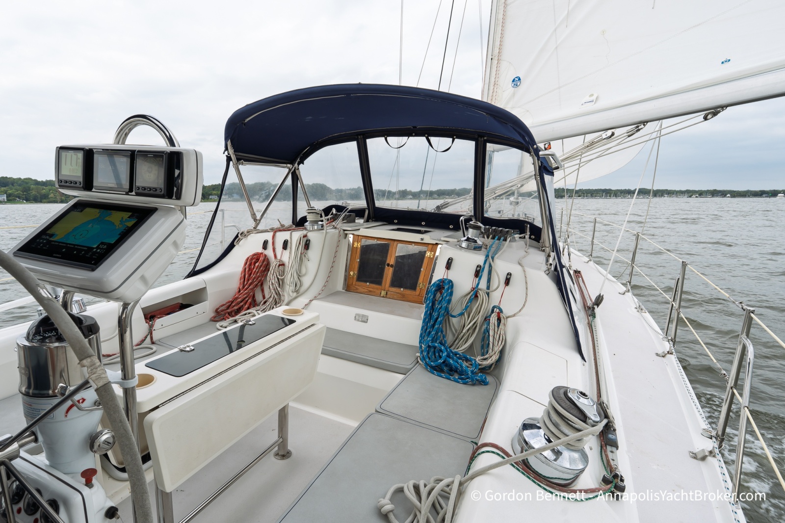 2003 Catalina 380