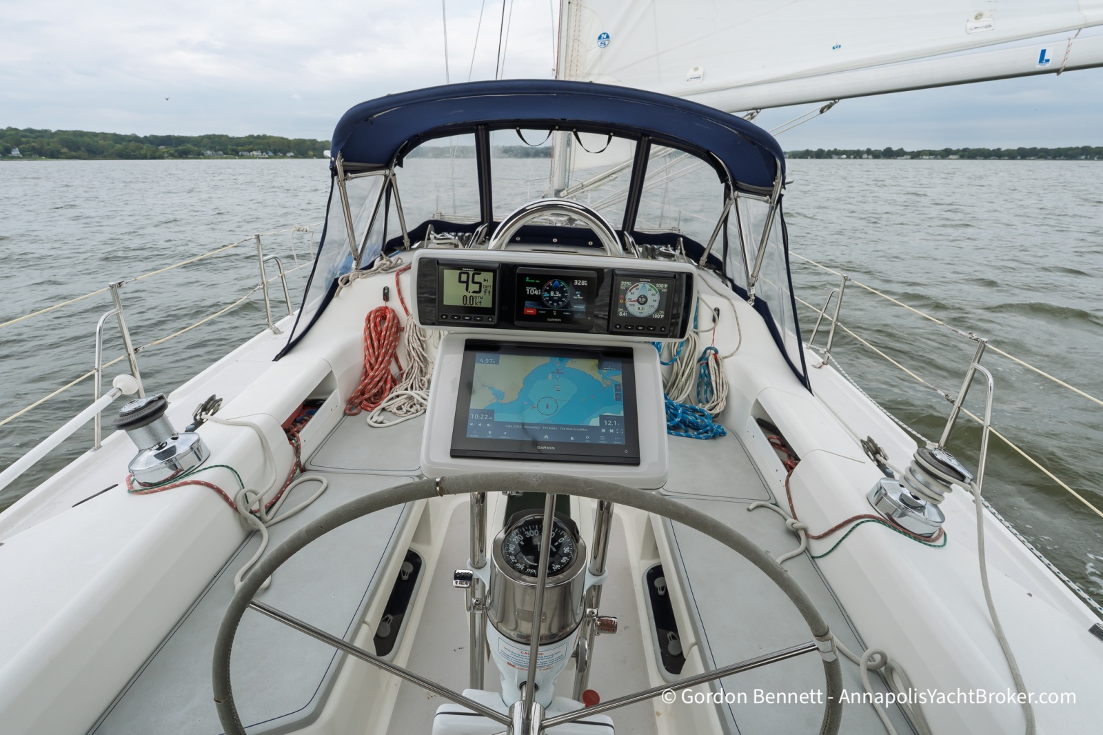 2003 Catalina 380