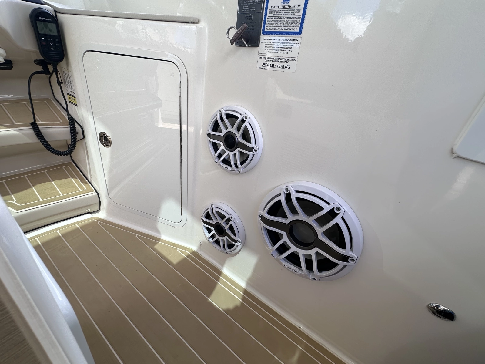 38ft Boston Whaler Yacht For Sale