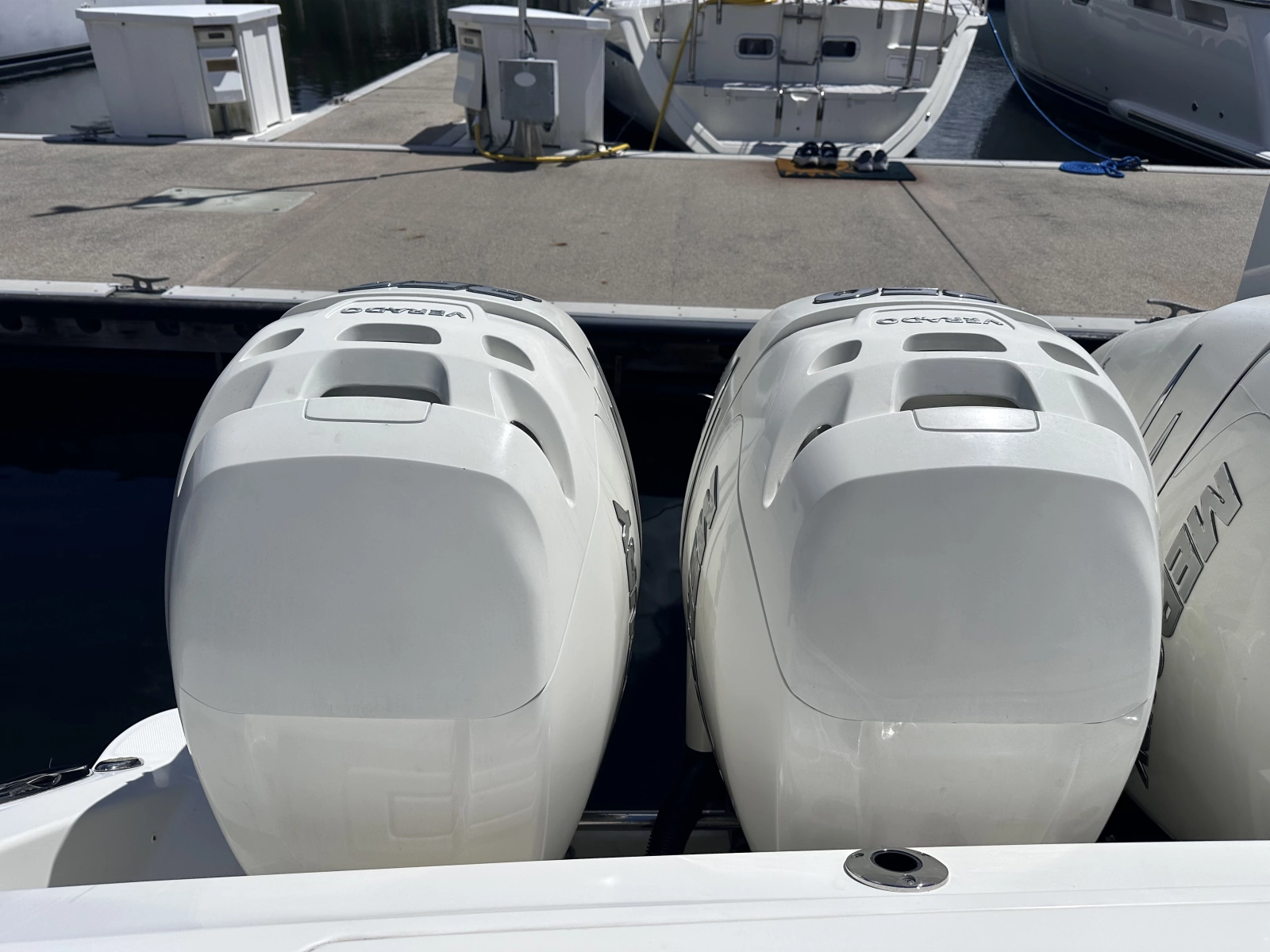38ft Boston Whaler Yacht For Sale