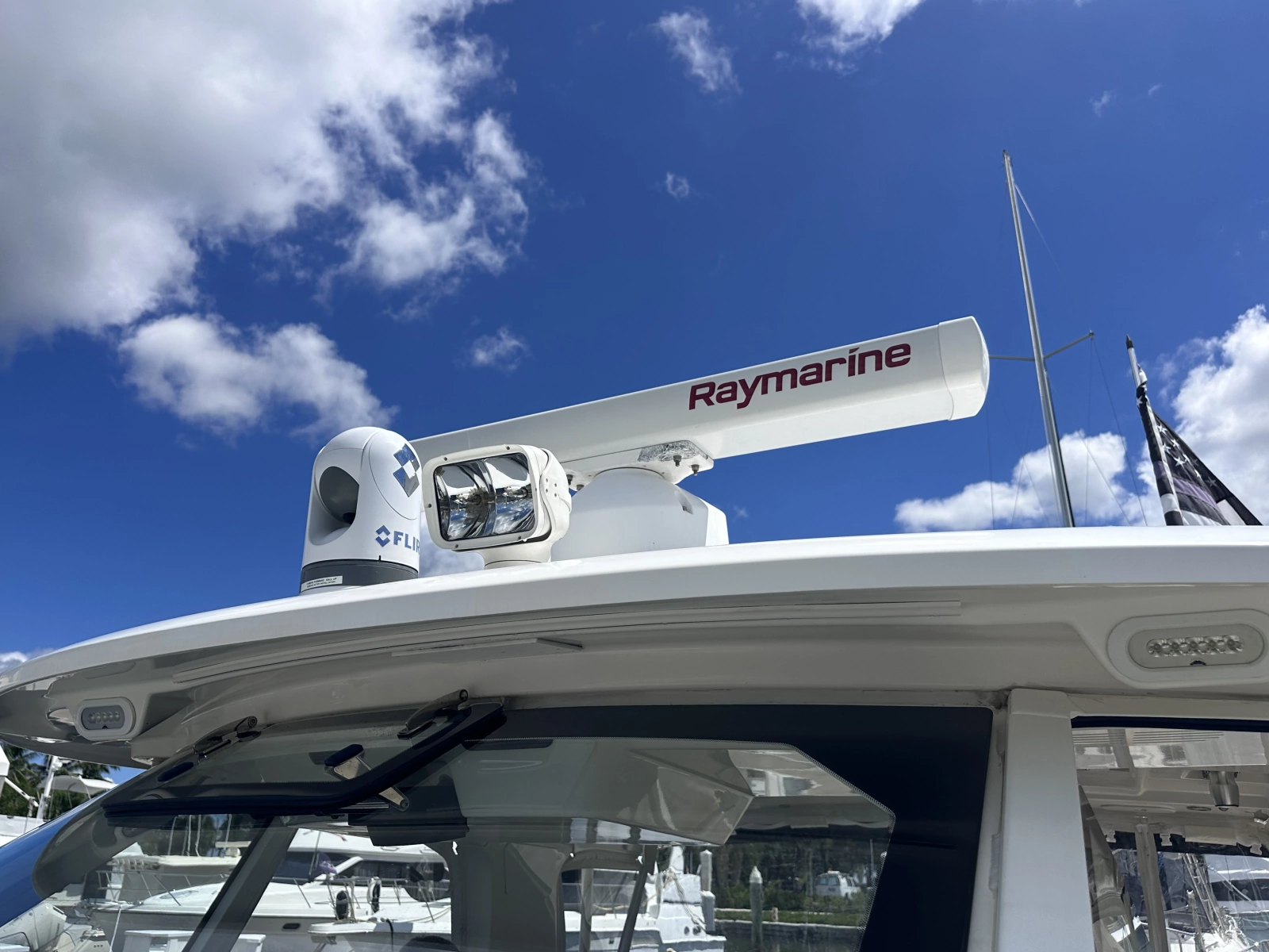 38ft Boston Whaler Yacht For Sale