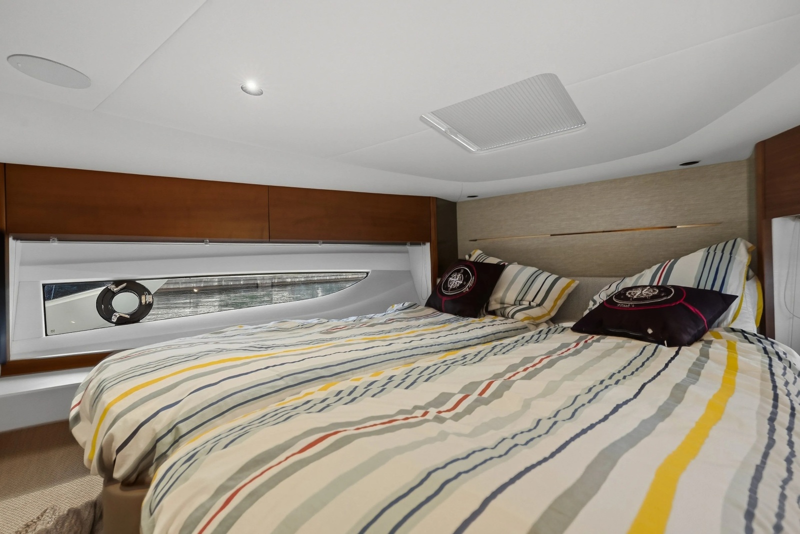 2023 Princess V50 Deck Saloon