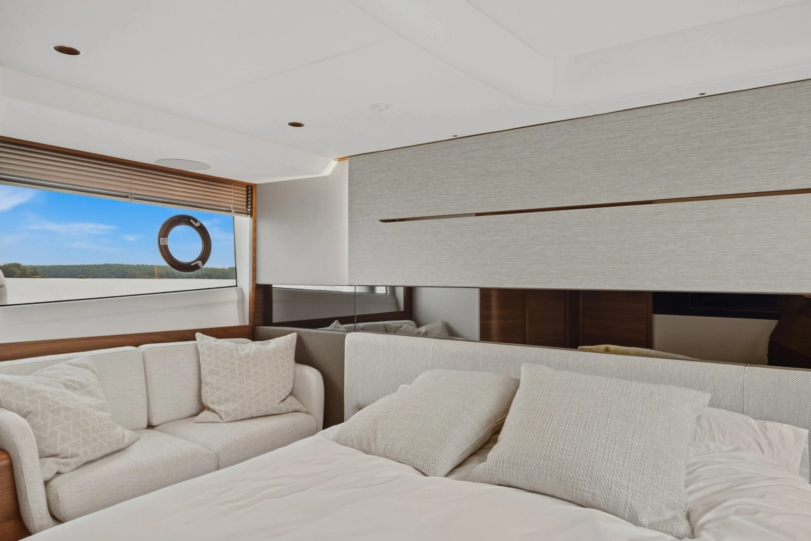 2023 Princess V50 Deck Saloon