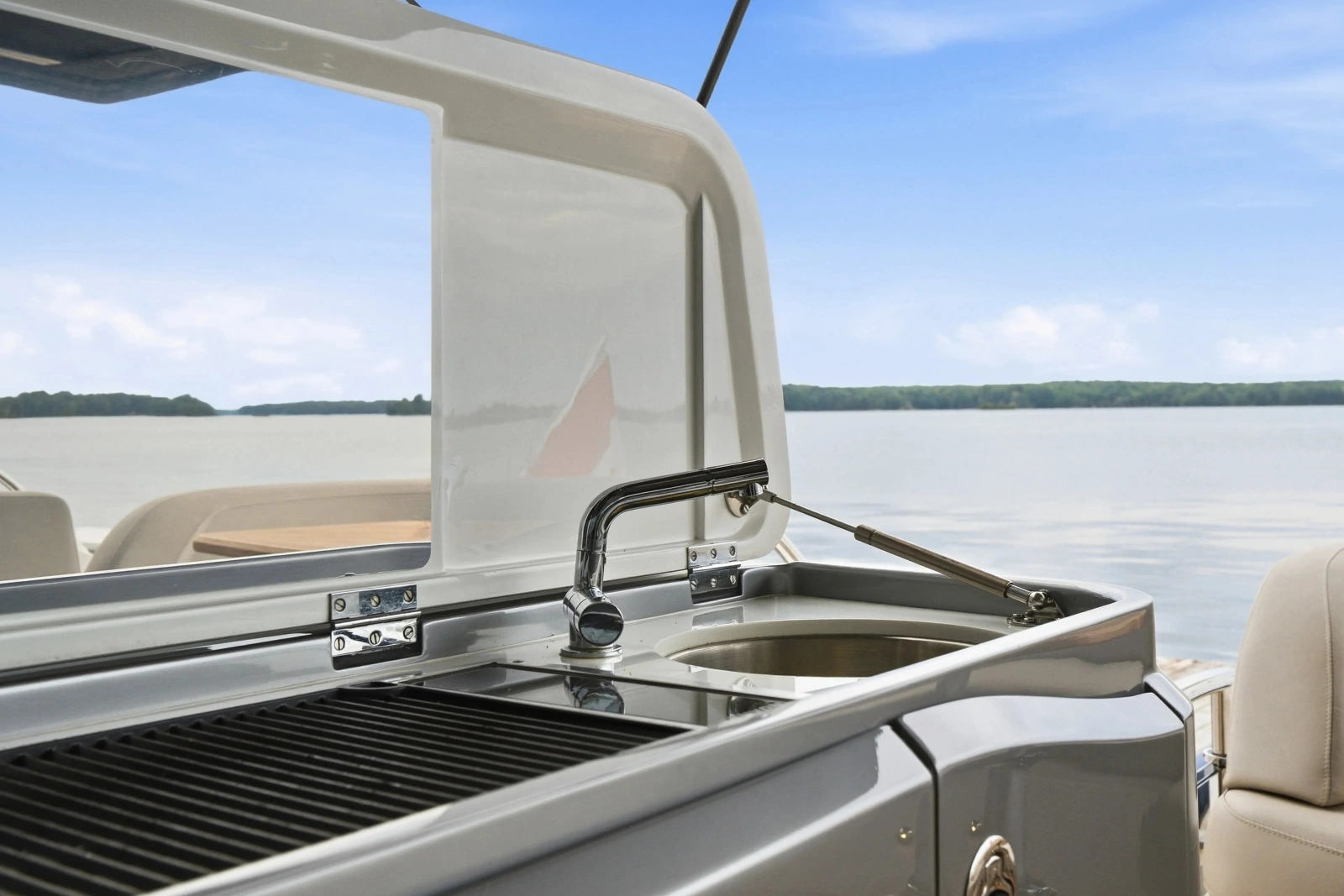 2023 Princess V50 Deck Saloon