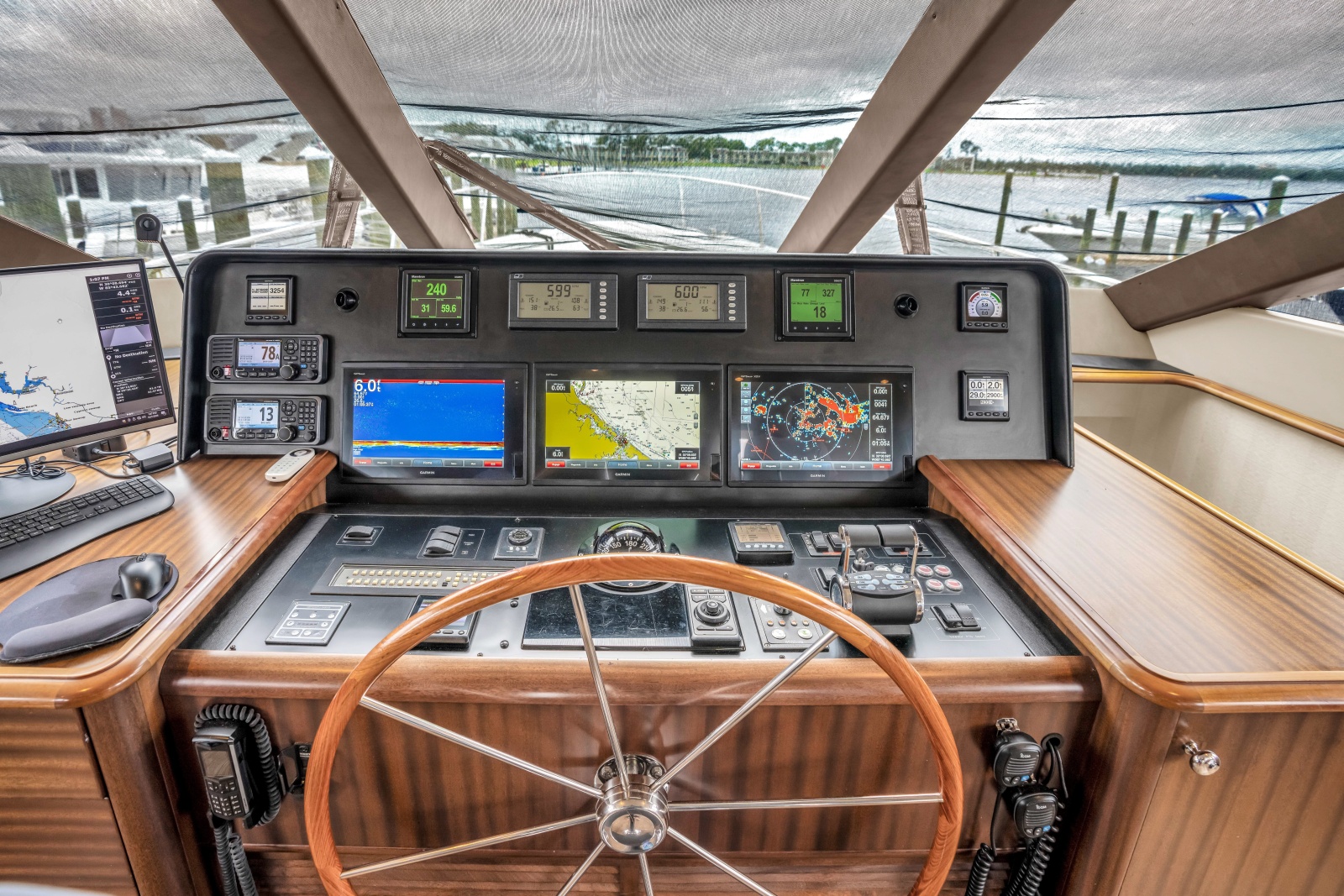 85 Pacific Mariner CABANA
