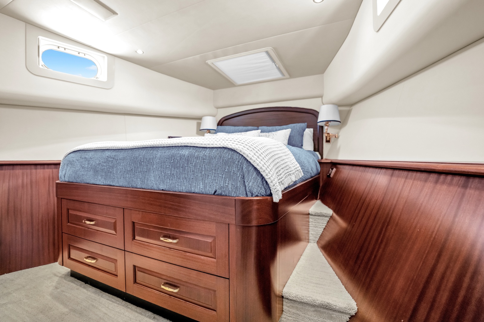 85 Pacific Mariner CABANA