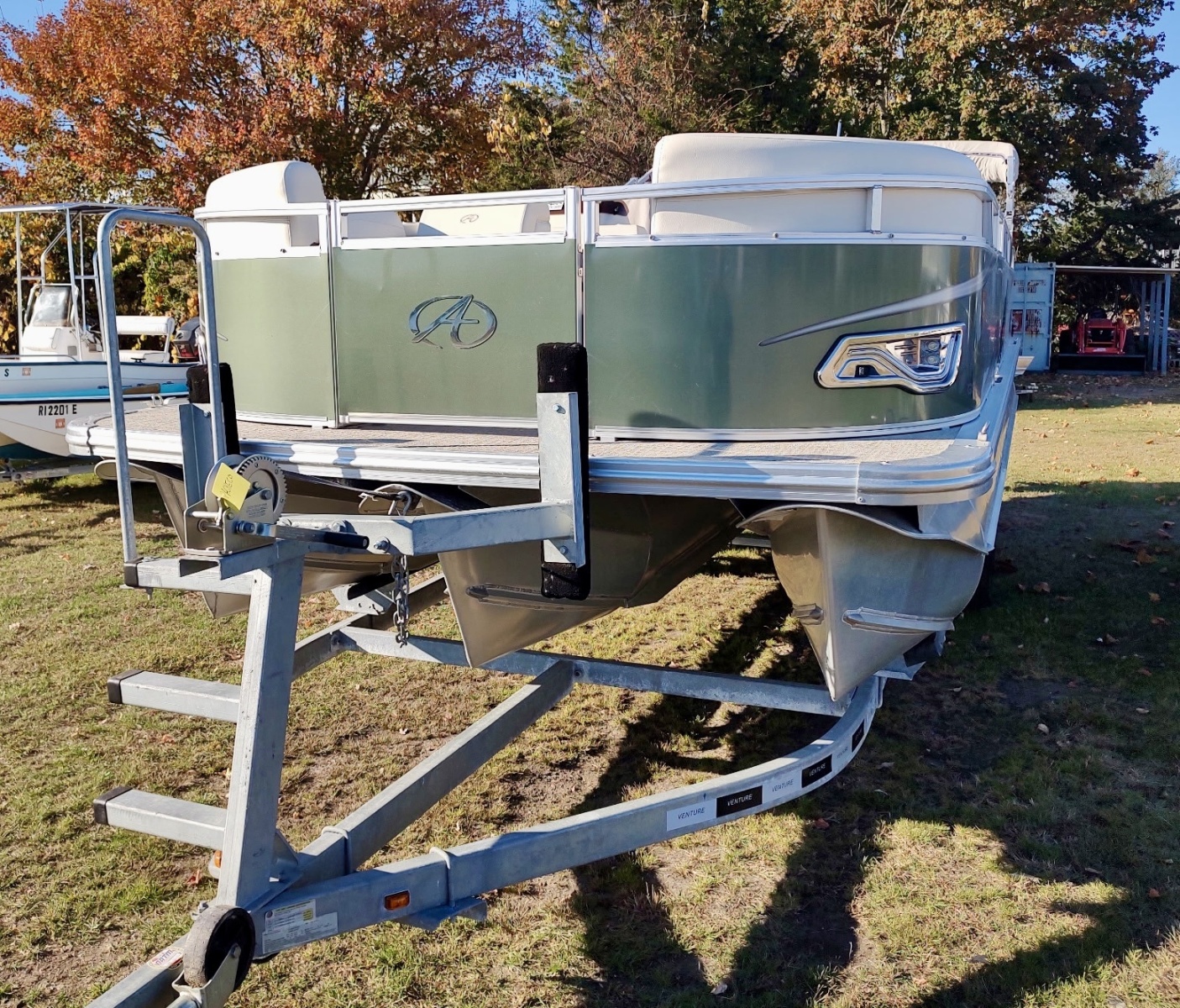 2021 Avalon GS Rear Fish 24