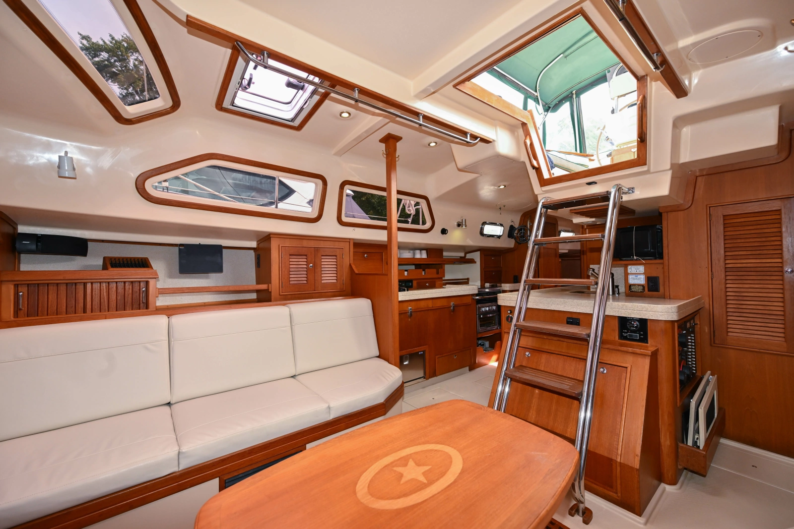2005 Island Packet 445