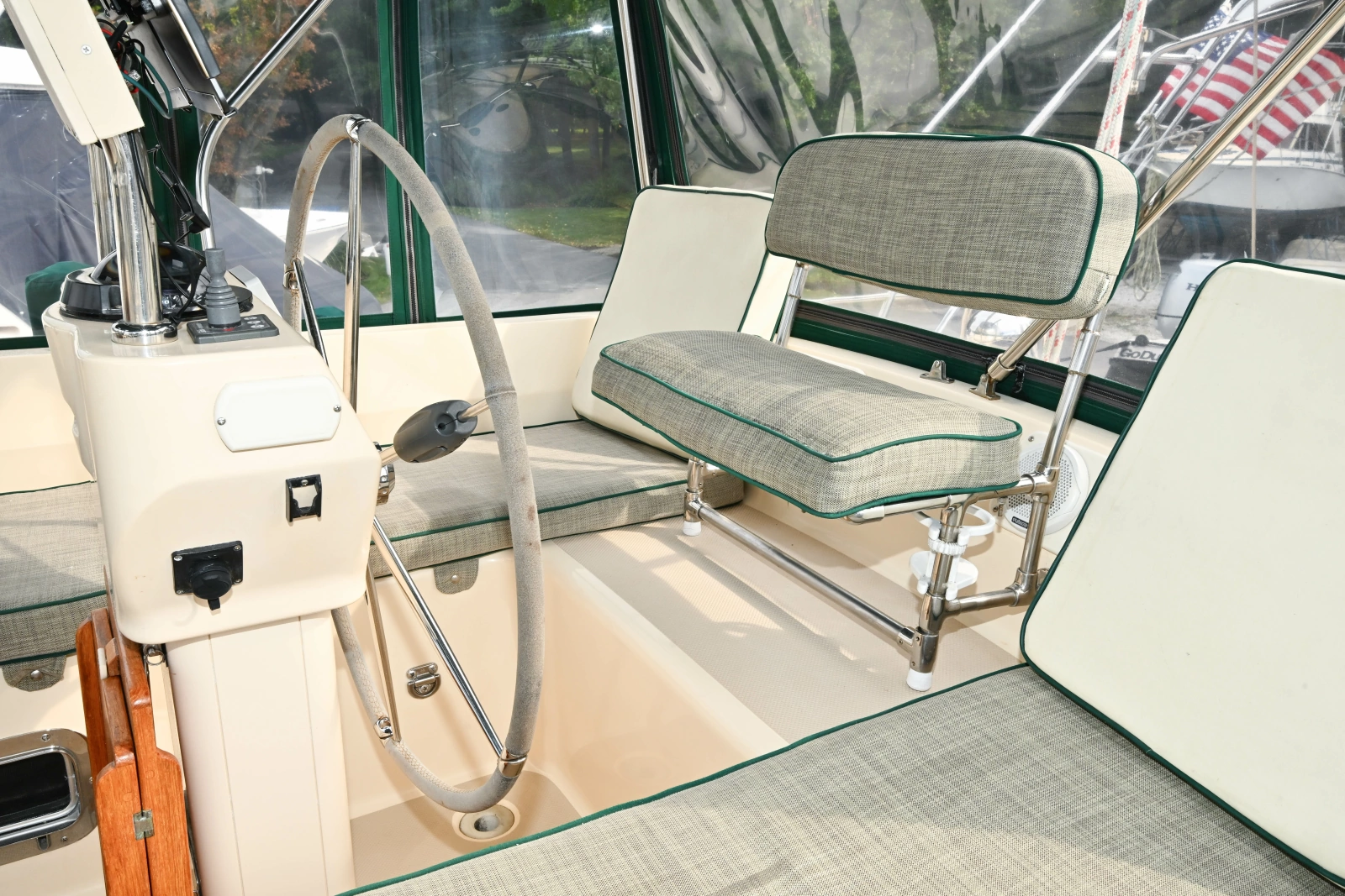 2005 Island Packet 445