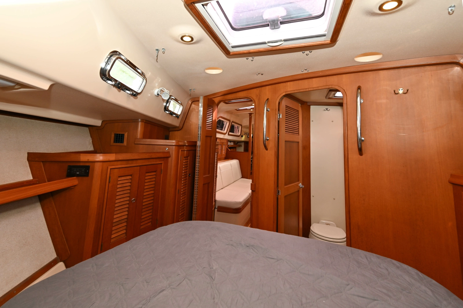 2005 Island Packet 445
