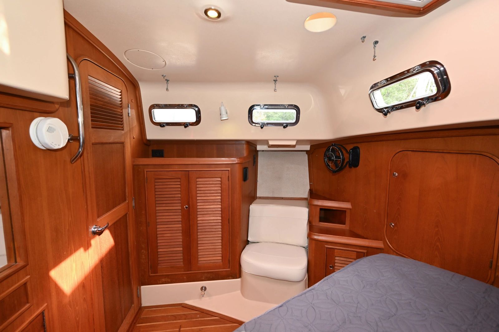 2005 Island Packet 445