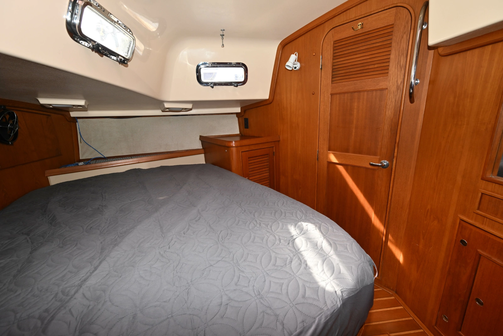 2005 Island Packet 445