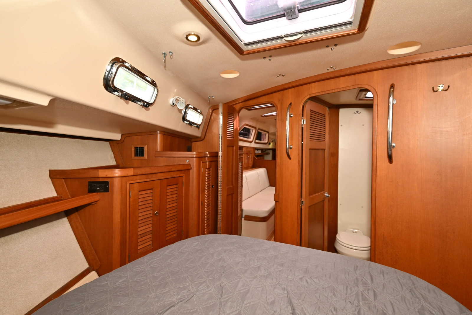 2005 Island Packet 445