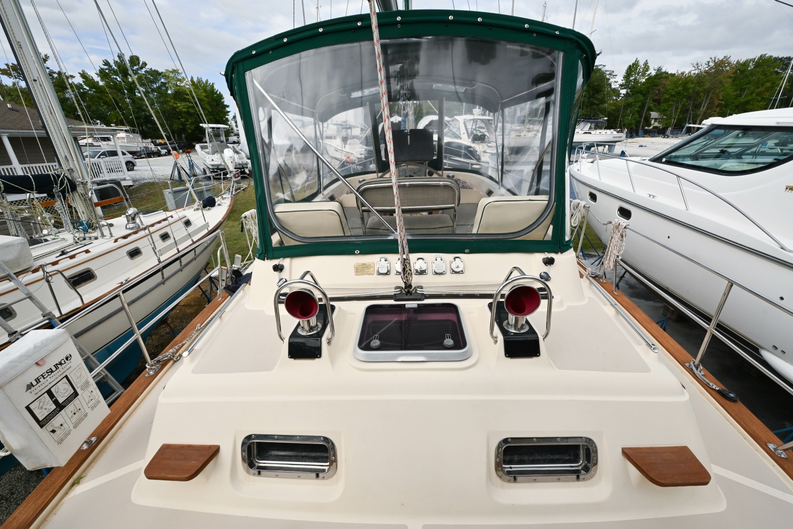 2005 Island Packet 445